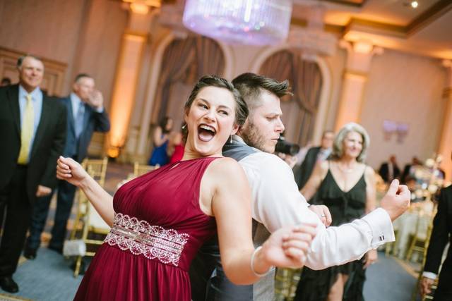 nashville-wedding-dj-officially-epic-events